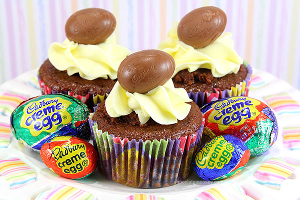 Creme egg cupcakes, photo courtesy of cupcakestakethecake.com.